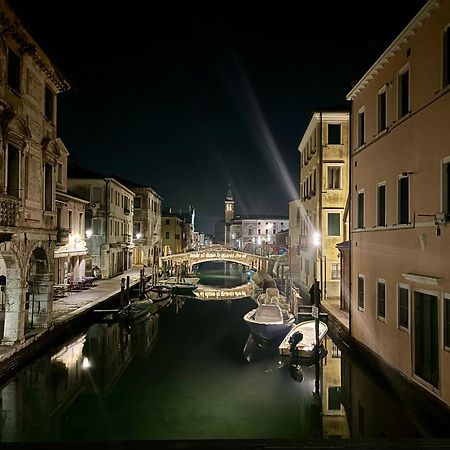 Апартаменты Ca' Donin - Centro Storico Кьоджа Экстерьер фото
